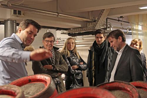 Treffen der HHU und HSD-Stipendiaten mit ihrem Förderer Peter Michael Engel in der Brauerei Uerige